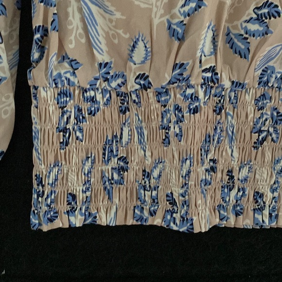 Intermix top size P - Picture 2 of 6